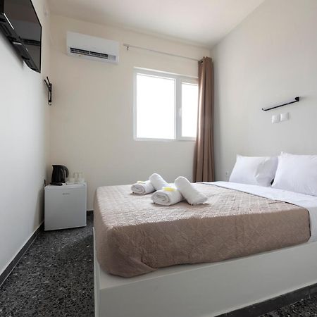Liberal Mini Rooms & Suites アテネ エクステリア 写真