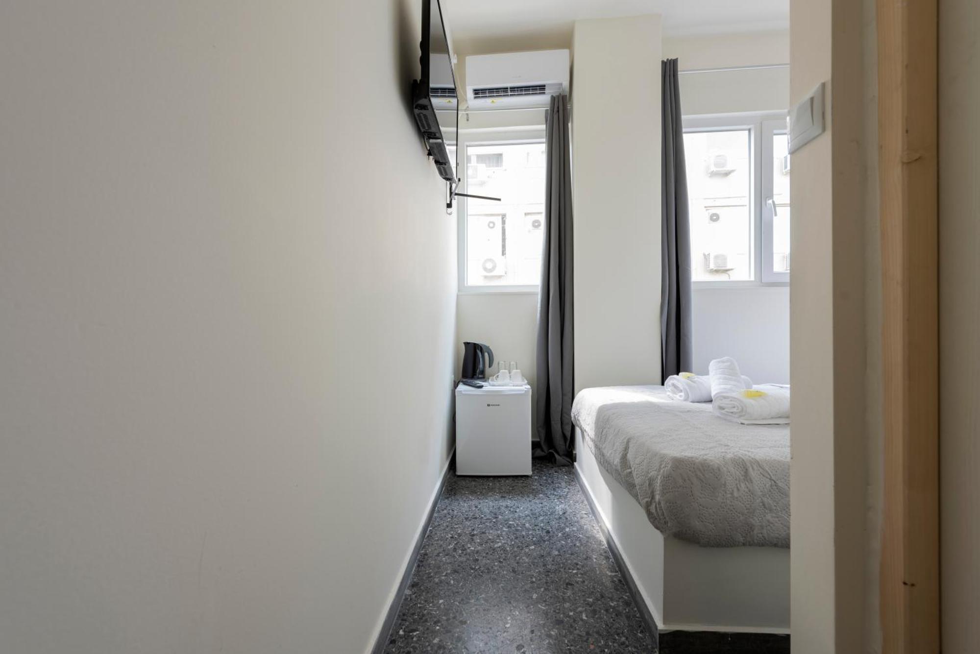 Liberal Mini Rooms & Suites アテネ エクステリア 写真